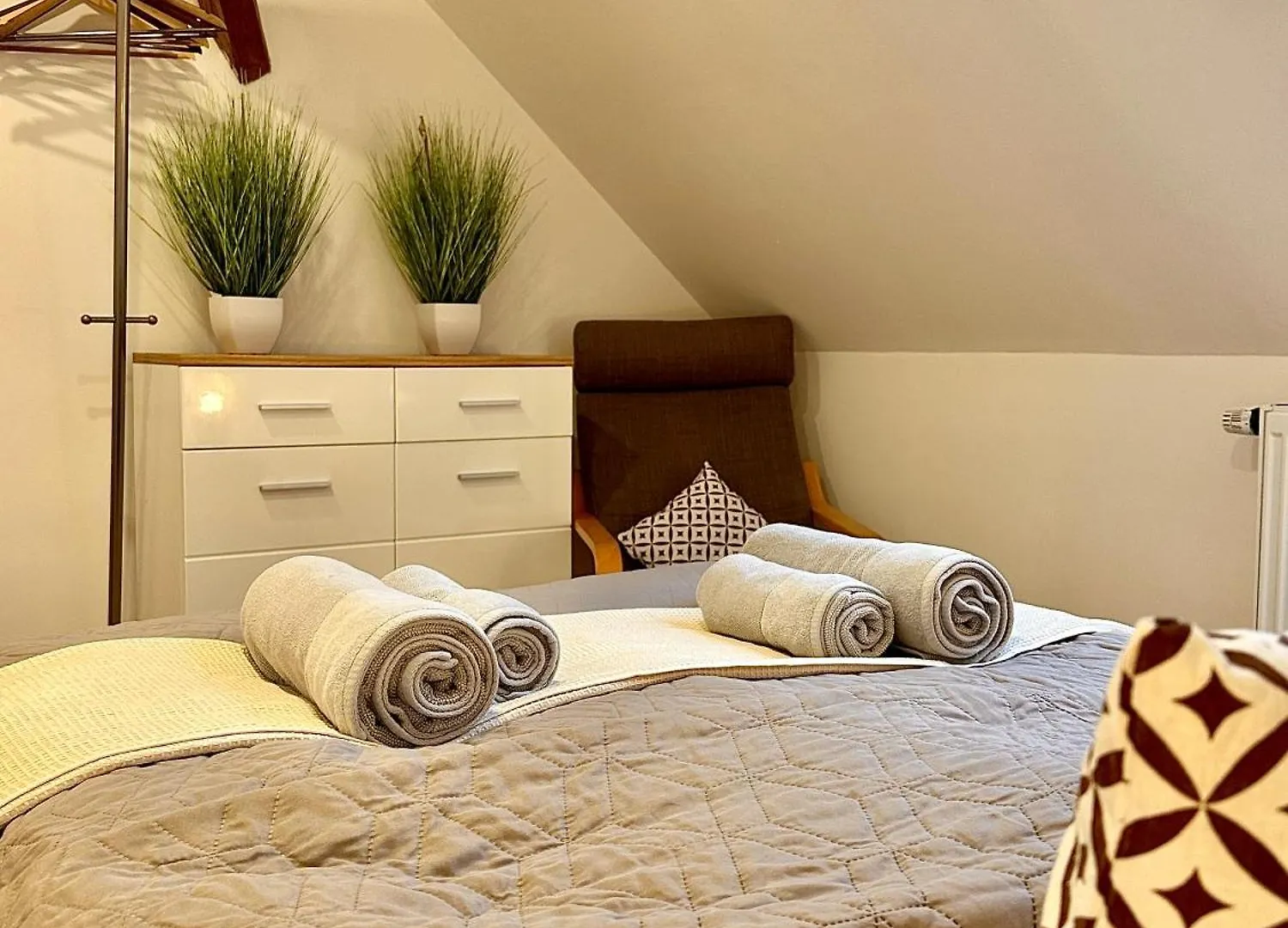 Apartment Ferienwohnung Missa Sommeraktion 2025 Bayreuth Germany